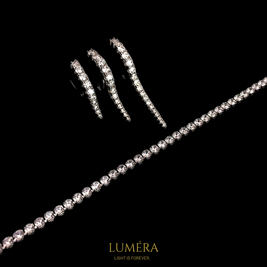 Modern Tasarım Gümüş Rodyum Kaplama Lüks Yüzük – Luméra