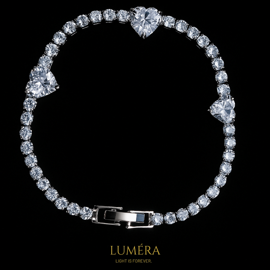 💎 Luméra Kalp Detaylı Zirkon Taşlı Zarif Bileklik